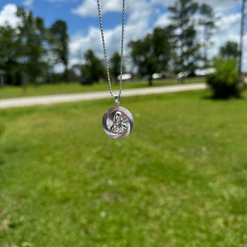 925 silver jesus necklace 24” long